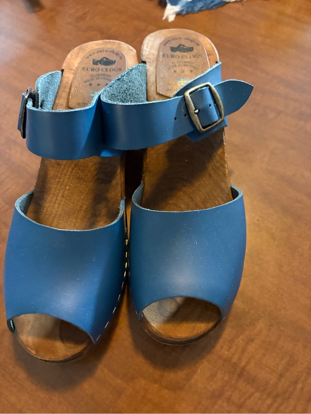 Women's Blue Leather Open-Toe Slide Sandals